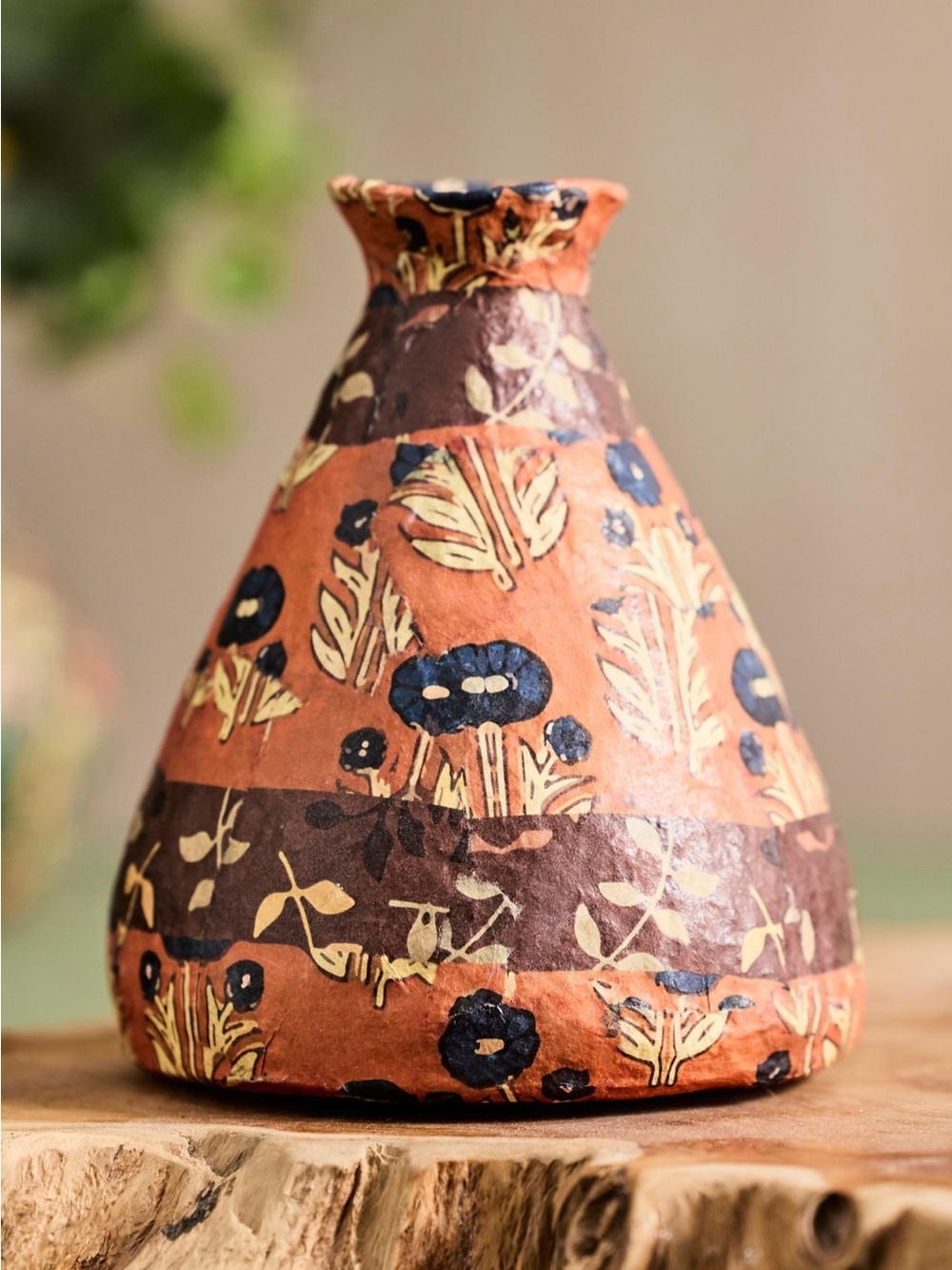 NWT Anthropologie Patterned Papier Mache Bud Vase in Orange Patten